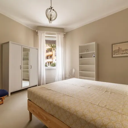 Guesthost - Piazza Bainsizza Elegant * Roma