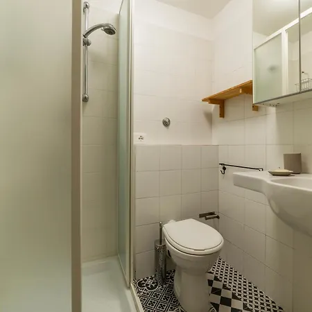 Apartmán Guesthost - Piazza Bainsizza Elegant