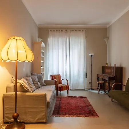 Piazza Bainsizza Elegant Apartment *